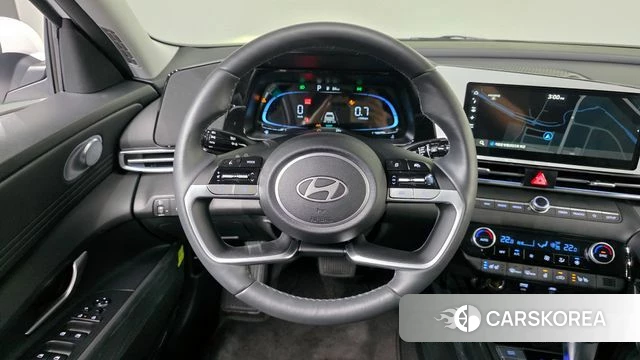 Hyundai The New Avante (CN7) 2024 Белый из Кореи, фото 4