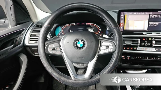 BMW X4 (G02) 2022 Черный из Кореи, фото 4