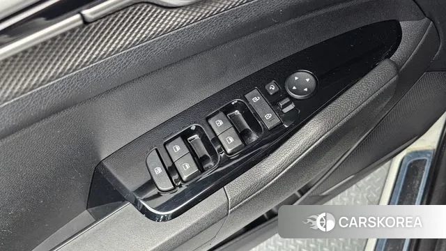 Kia Sportage 5th Generation 2022 Белый из Кореи, фото 4