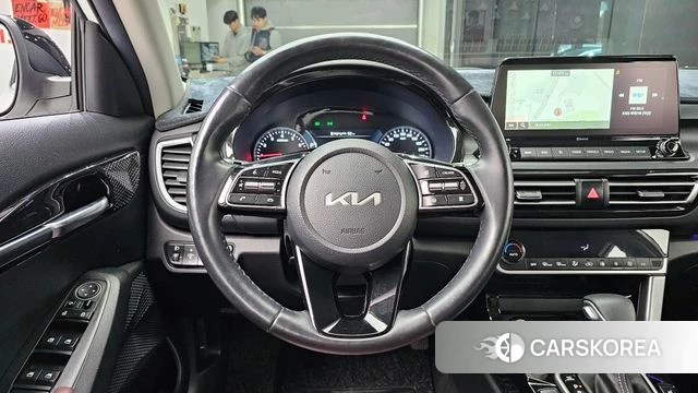 Kia Seltos 2021 Белый из Кореи, фото 4