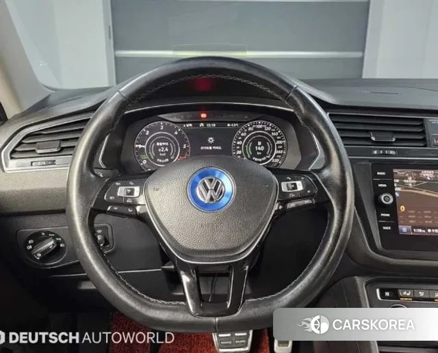 Volkswagen Tiguan Allspace 2018 Белый из Кореи, фото 4