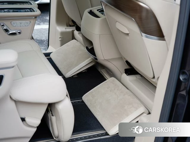 Mercedes-Benz V-class 2023 Черный из Китая, фото 4