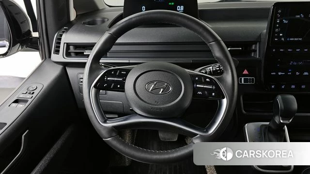 Hyundai Staria 2022 Белый из Кореи, фото 4