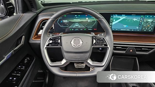 Ssangyong Torres EVX 2024 Черный из Кореи, фото 4