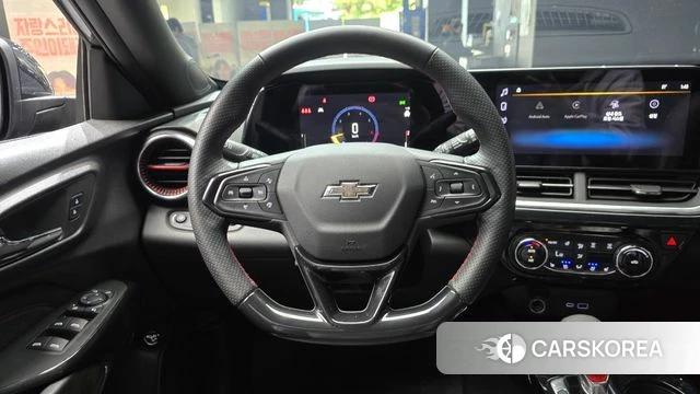 Chevrolet (GM Daewoo) Trax Crossover 2023 Черный из Кореи, фото 4