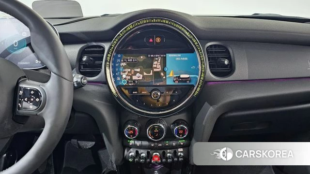 Mini Cooper S 2024 Белый двухцветный из Кореи, фото 4