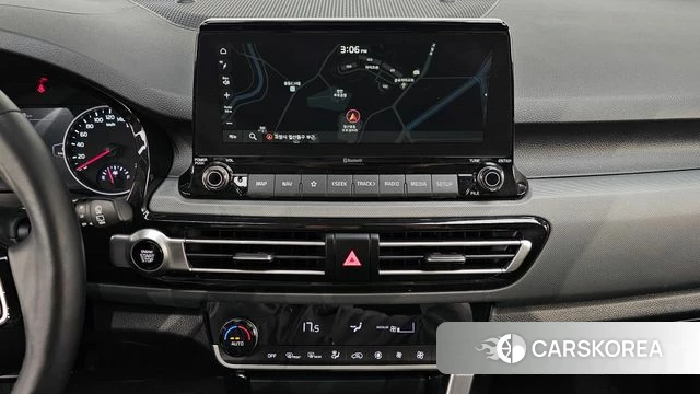 Kia Seltos 2022 Белый из Кореи, фото 4