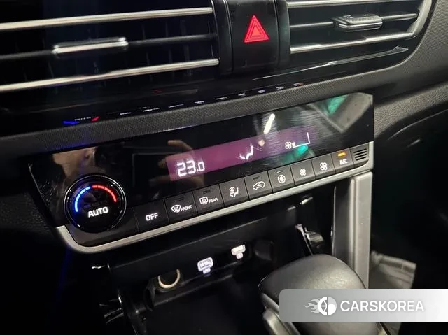 Kia Seltos 2022 Белый из Кореи, фото 4