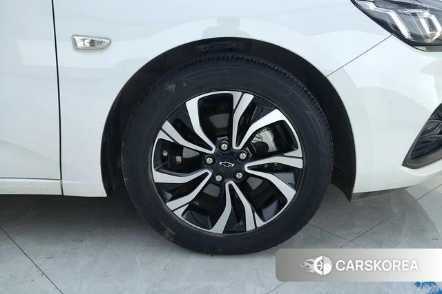 Chevrolet Cruze 2022 Белый из Китая, фото 4