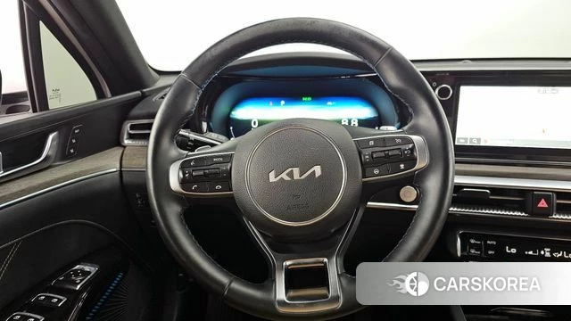 Kia K5 Hybrid 3rd Generation 2023 Белый из Кореи, фото 4