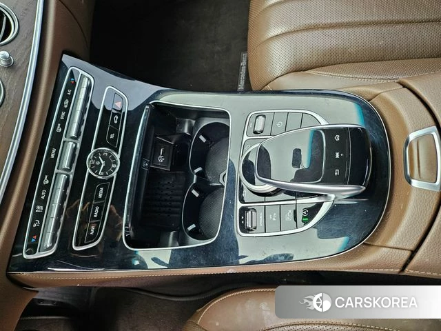 Mercedes-Benz E-Class W213 2019 Серебристо-серый из Кореи, фото 4