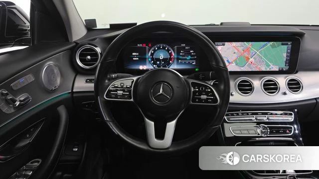 Mercedes-Benz E-Class W213 2018 Черный из Кореи, фото 4