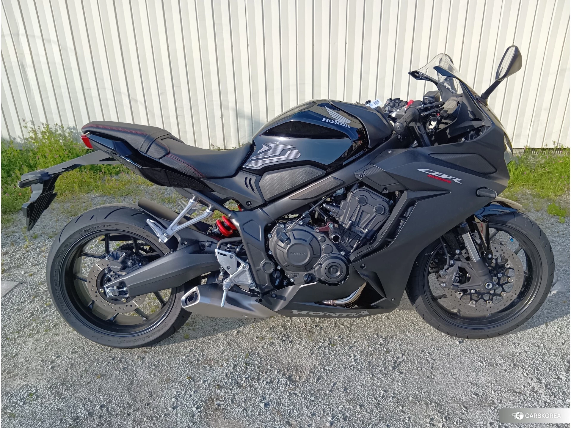 Проданный Honda CBR650R id 4184932 из Японии