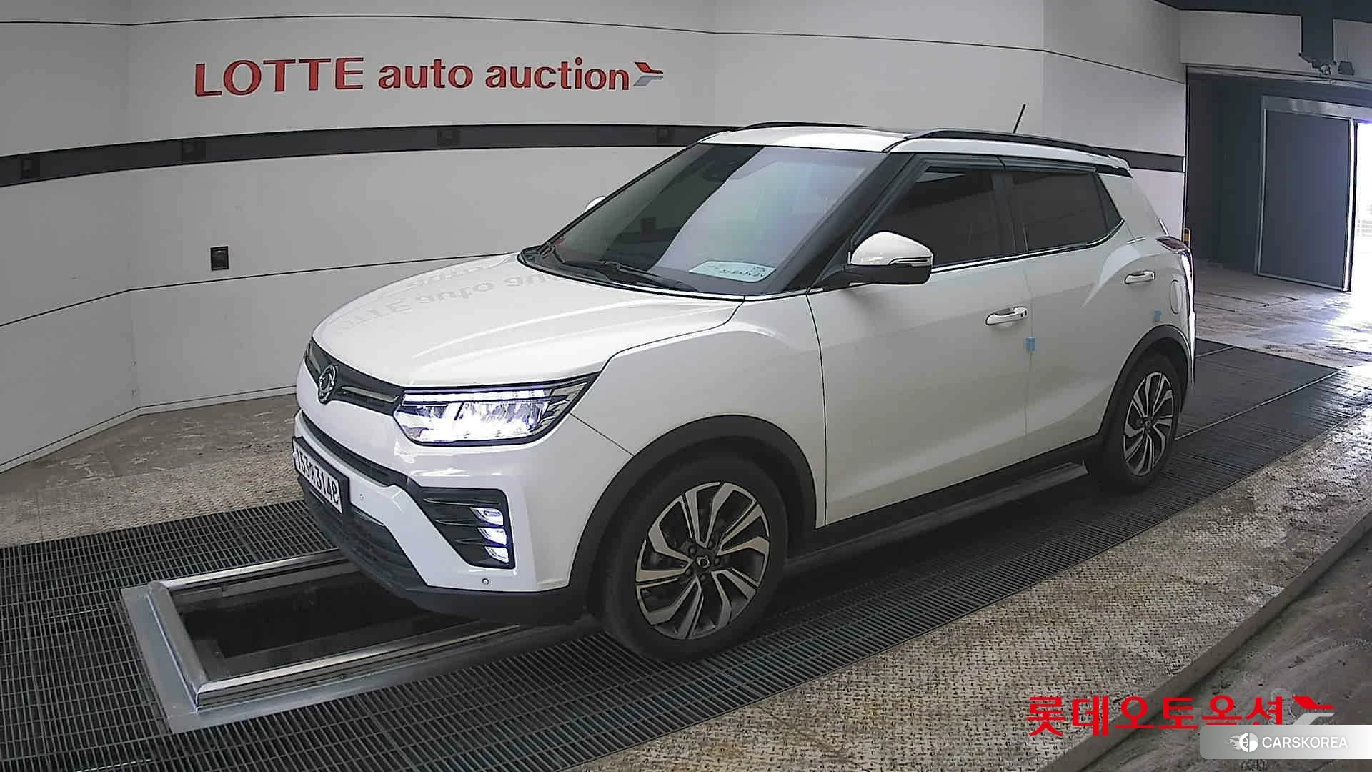 SsangYong Tivoli 2021 Grand White из Кореи, фото 4
