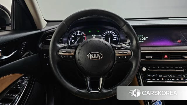 Kia K7 Premier 2021 Черный из Кореи, фото 4