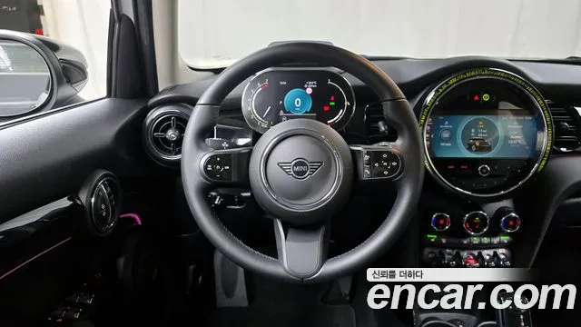Mini Cooper 2023 Белый из Кореи, фото 4
