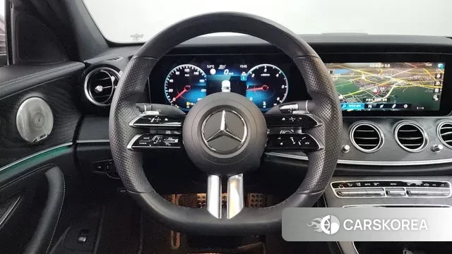 Mercedes-Benz E-Class W213 2022 Серый из Кореи, фото 4