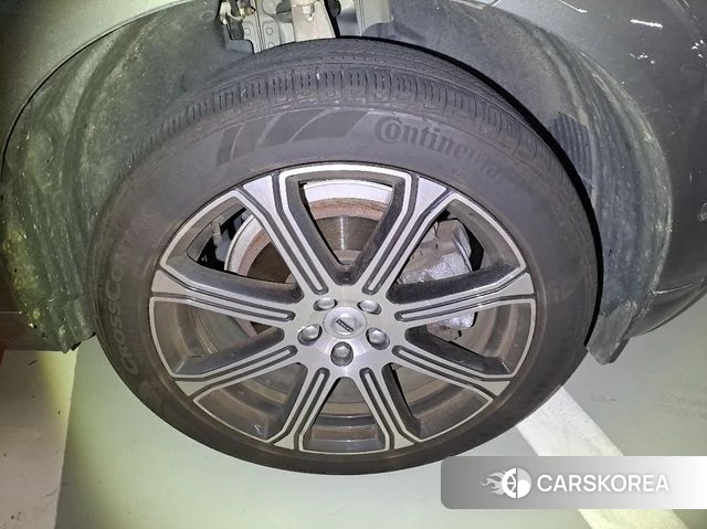Volvo XC60 second Generation 2019 Серый из Кореи, фото 4