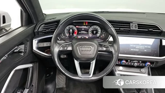 Audi Q3 (F3) 2020 Белый из Кореи, фото 4