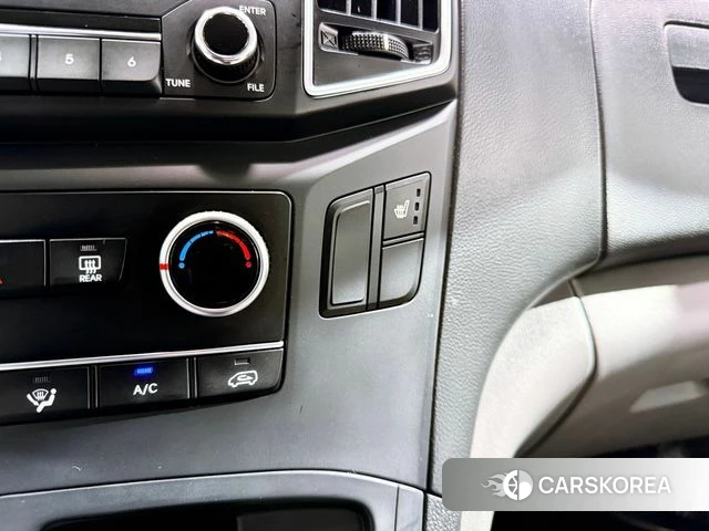 Hyundai The New Grand Starex 2018 Белый из Кореи, фото 4