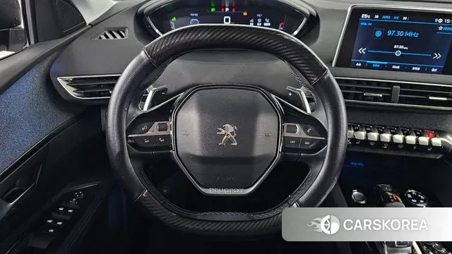 Peugeot 5008 second generation 2019 Серый из Кореи, фото 4