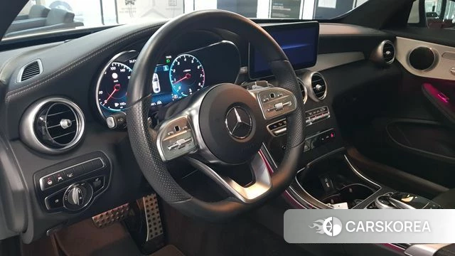 Mercedes-Benz C-Class W205 2023 Белый из Кореи, фото 4