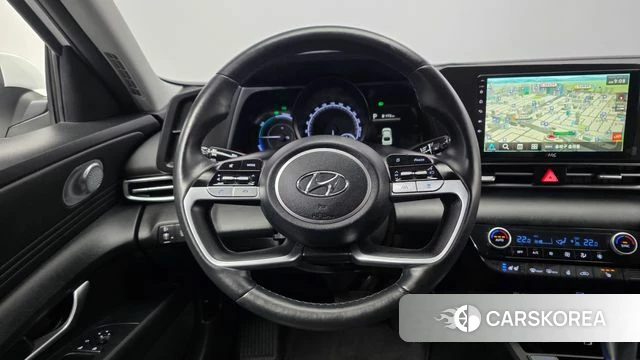 Hyundai Avante Hybrid (CN7) 2022 Белый из Кореи, фото 4