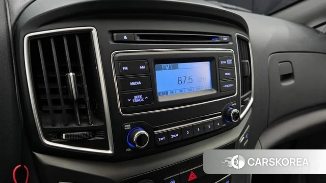 Hyundai The New Grand Starex 2021 Белый из Кореи, фото 4
