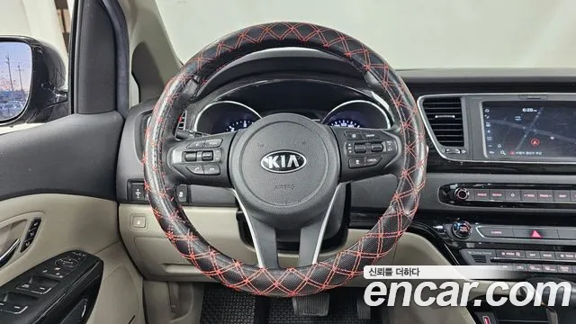 Kia The New Carnival id 2435992 из Кореи 4