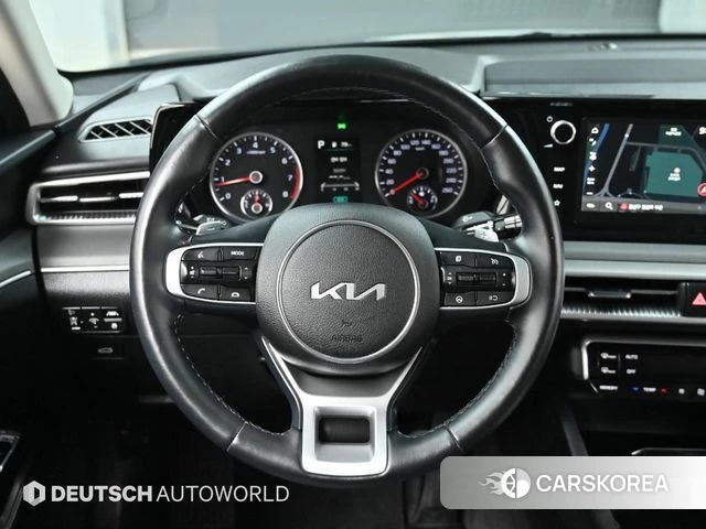 Kia K5 3rd generation 2023 Серый из Кореи, фото 4