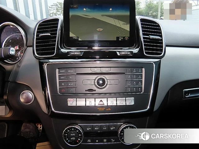 Mercedes-Benz GLE - Class W166 2018 Белый из Кореи, фото 4