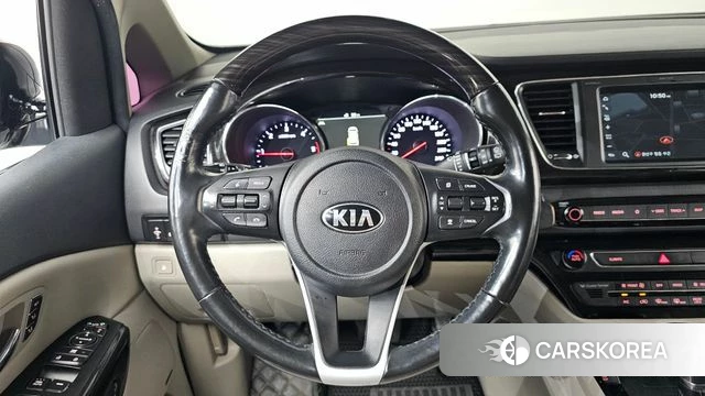 Kia The New Carnival 2018 Серый из Кореи, фото 4