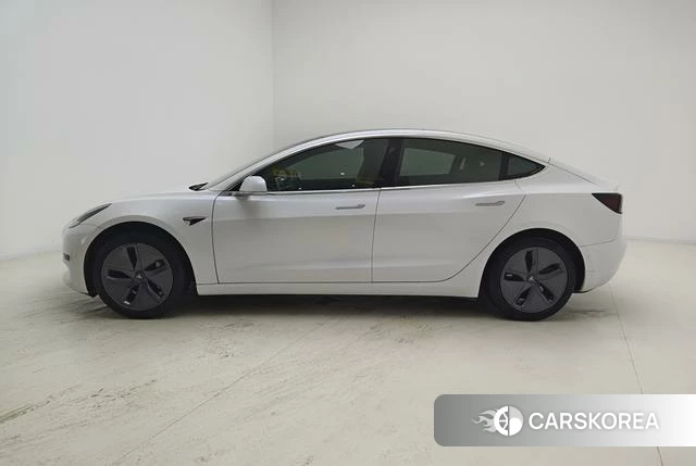 Tesla Model 3 (imported) 2019 Белый из Китая, фото 4