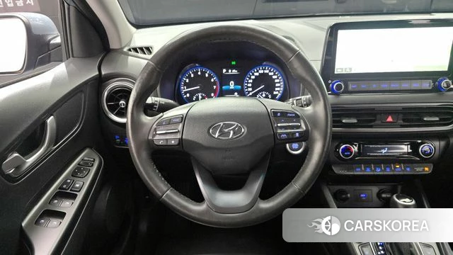 Hyundai The New Kona 2022 Светло-серебряный цвет из Кореи, фото 4