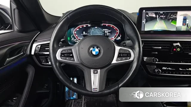 BMW 5 Series (G30) 2023 Черный из Кореи, фото 4