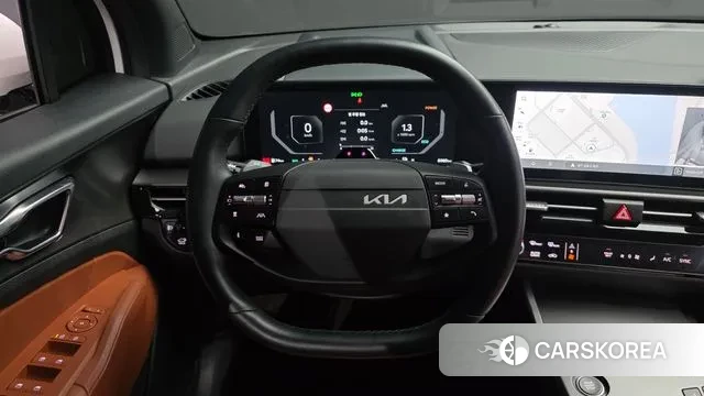 Kia The New Sportage 5th Generation Hybrid 2025 Белый из Кореи, фото 4