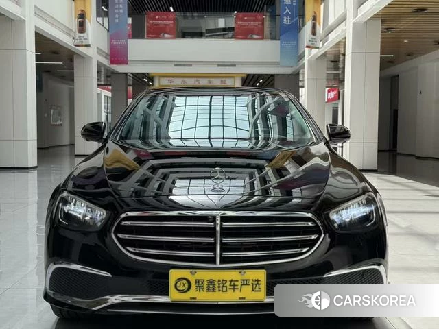 Mercedes-Benz E-class 2023 Черный из Китая, фото 4