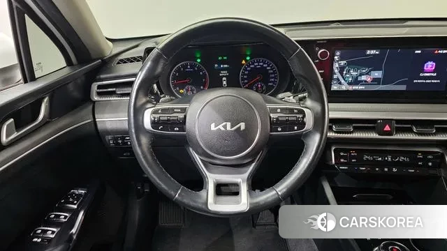 Kia K5 3rd generation 2022 Белый из Кореи, фото 4
