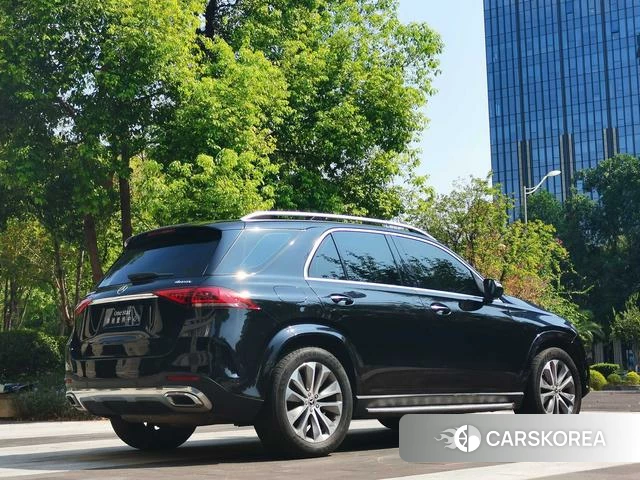 Mercedes-Benz GLE (import) 2022 Черный из Китая, фото 4