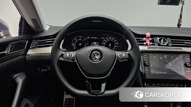 Volkswagen Arteon 2018 Серебристо-серый из Кореи, фото 4