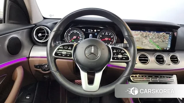 Mercedes-Benz E-Class W213 2019 Белый из Кореи, фото 4