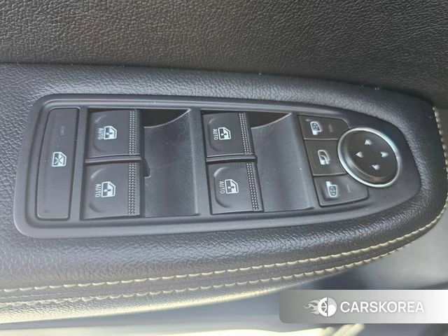 Renault Korea (Samsung) XM3 2024 Серый из Кореи, фото 4