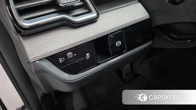 Kia Sportage 5th Generation 2022 Белый из Кореи, фото 4