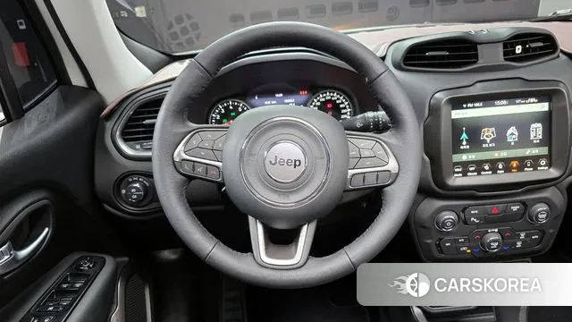 Jeep Renegade 2022 Серебряный из Кореи, фото 4