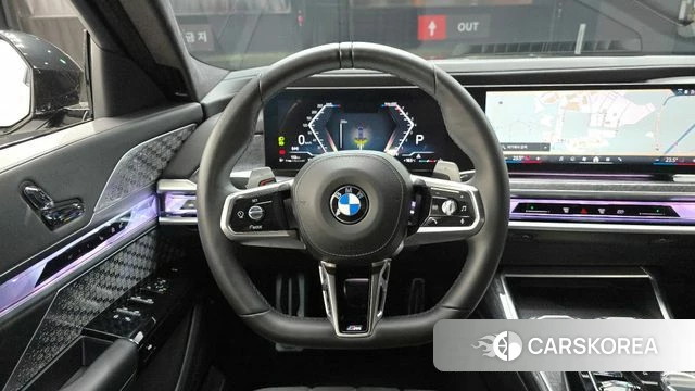 BMW 7 Series (G70) 2023 Черный из Кореи, фото 4