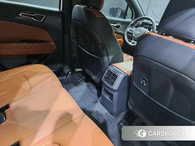 Kia Sportage 5th Generation 2024 Белый из Кореи, фото 4