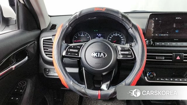 Kia Seltos 2021 Белый из Кореи, фото 4