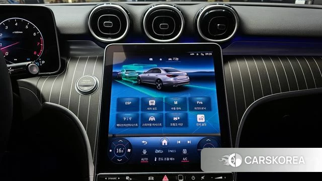 Mercedes-Benz C-Class W206 2024 Белый из Кореи, фото 4