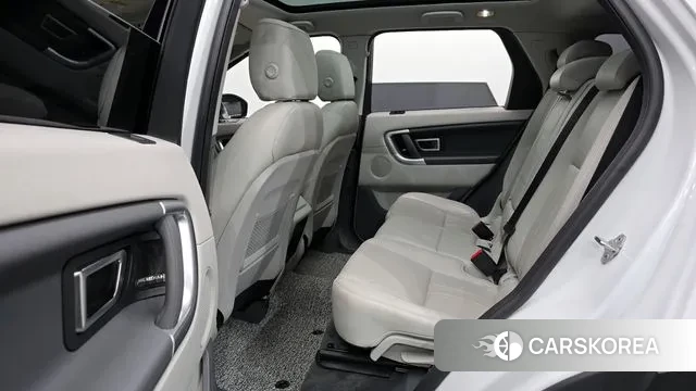 Land Rover Discovery Sports 2019 Белый из Кореи, фото 4