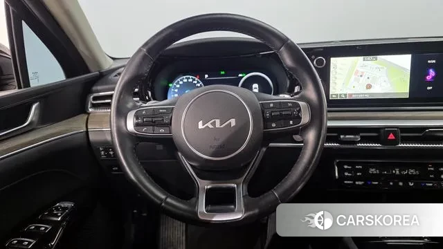 Kia K5 Hybrid 3rd Generation 2023 Черный из Кореи, фото 4